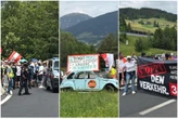Brennero nel caos: blocco totale del valico e danni alla ferrovia. Forti ritardi dei treni. Traffico in tilt per la protesta austriaca