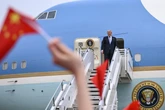I telefonini made in Cina vietati sull’Air Force One. Il caso dei “regali” tecnologici di Xi e la paura di attacchi informatici