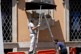 Turni, orari, mansioni: “Così cambia il lavoro con il caldo estremo… e il colore della pipì può salvare gli operai”