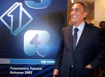 Emilio Fede, gli anni d’oro a Mediaset: stipendio da 27mila euro al mese, due autisti, la casa a Milano 2. Poi la caduta