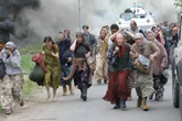 Srebrenica, a 30 anni dal genocidio. La città spenta costretta a ricordare. “Qui sopravvive soltanto il dolore”