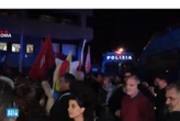 Manifestazione a Roma oggi, pro pal tentano corteo: la polizia aziona gli idranti