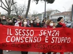 Sentenza controversa: "Lei era ubriaca. Ma consenziente"