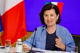 Foto rubate e insulti, chiuso il sito: raffica di denunce. Tra le immagini anche scatti della premier Meloni e della segretaria Pd Schlein