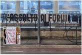 Striscioni di minaccia contro la titolare del panificio ad Ascoli. Ricci: “Intimidazione fascista”