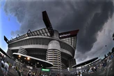 San Siro, la vera incognita dopo l’inchiesta sull’urbanistica: la cessione a Inter e Milan resta in bilico