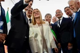 Elezioni regionali, il centrodestra parte dalle Marche. I leader da Acquaroli: ma poi salta il vertice