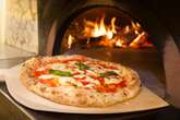 World Pizza Day: sette turisti su dieci vengono in Italia anche per la pizza