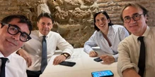 Parte il Campo largo. Due eventi pubblici a luglio. Poi il nodo delle alleanze