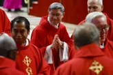 Le trame del Conclave. Lanciata la sfida a Parolin: "Ma noi dobbiamo servire"