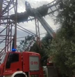 Bloccati ore sulle montagne russe. Salvati in 15 dai vigili del fuoco