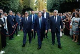 La festa per i 250 anni Usa. La diplomazia salva i legami: "Roma è partner e amica"