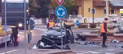 Schianto dopo la festa. Morti tre ventenni: "Andavano a velocità folle"