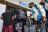 Migranti, l’Europarlamento approva la stretta sui rimpatri. Meloni: “Successo per l’Italia, è il modello Albania”