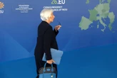 Crisi energetica sull'Ue: crescita frenata, inflazione in risalita. Ma la recessione è lontana
