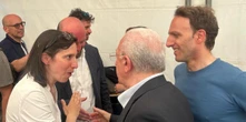 Il rebus Campania. Fronda dem anti De Luca: "Così gli diamo troppo"