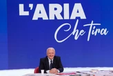 Regionali in Campania, De Luca per ora non si sfila. E FI fa campagna acquisti