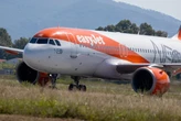 Collisione in pista tra due aerei della EasyJet a Manchester, aperta indagine