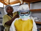Ebola, le scuole "sono bombe ad orologeria”. Contagi in aumento e tensione alle stelle in Congo: a fuoco le tende dell’ospedale