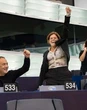 Salis salva grazie al Ppe. Immunità per un solo voto. Scontro tra Salvini e Tajani