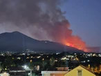 Incendio Vesuvio oggi, più fronti di fuoco: corsa per circoscrivere le fiamme