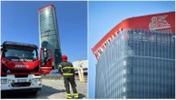 Perché l’insegna delle Generali sulla Torre Hadid si è inclinata. C’entra il super caldo di questi giorni?