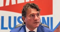 Il senatore e gli abusi. Silvestro: "Mi scuso". Ma ora è indagato
