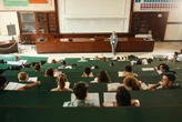 Quale facoltà scegliere dopo la maturità? Ecco le lauree che garantiscono (quasi) un posto di lavoro sicuro