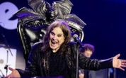 L’addio di Ozzy, ultimo valzer seduto sul trono