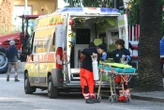 Pensionato stacca a morsi l’orecchio del vicino, agguato in strada a Roma
