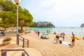Overdose di vitamina D alle Baleari: 16 ricoverati. E in Spagna scatta l’allerta integratori