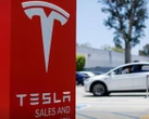 Біткоїн обвалив акції Tesla