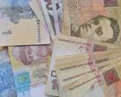 Три деталі, які допоможуть відрізнити фальшиві гроші від справжніх