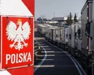 Польські перевізники знову готуються заблокувати найбільший пункт пропуску: що стало причиною