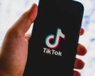 Може загрожувати в'язниця. Запустили небезпечний TikTok-челендж
