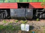 Поки на фронті воюють - в тилу крадуть. Залізничники тоннами зливали пальне