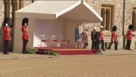 Biden y su mujer se reúnen con la reina Isabel II en Windsor para tomar el té