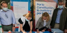 El PP vuelve a sacar mesas a la calle en toda España para llegar al medio millón de firmas contra los indultos