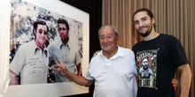 Nico Ali Walsh, nieto de Muhammad Ali, gana su primer combate profesional