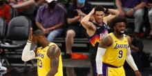 Los Lakers se derrumban ante los Suns