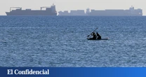 Rescatan a dos jóvenes en mar abierto en Málaga tras perder su tabla de paddle surf