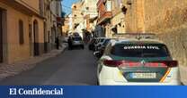 Detenidos tres antiguos alumnos por acosar a su exprofesora en la calle y dañar su coche en Soria