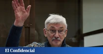 Condenan a dos años y medio de cárcel a Oleg Orlov, líder de Memorial y Nobel de la Paz en 2022