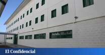 Aíslan a dos presos en Almería tras encontrar serrados los barrotes de su celda