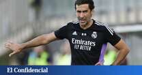 La odisea de Raúl en el banquillo del Real Madrid Castilla: 12 bajas y un portero como jugador