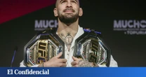 Ilia Topuria visita a los jugadores de la Selección antes del partido entre España y Georgia