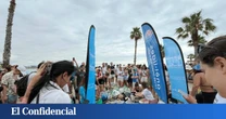 La Bluewave Alliance impulsa la recogida de plásticos con pádel surf, buceo y limpieza en la playa de Barcelona