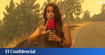 Una reportera de 'Fiesta' huye al ser "acorralada" por las llamas y lanza una queja a Telecinco: "Escuece, compañeros"