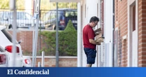 La vida del que te trae los paquetes: "Cobro 76 céntimos por entrega y me echan si enfermo"