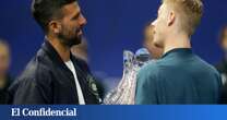 Djokovic entrega los premios del ATP de Belgrado y es más aclamado que el propio campeón